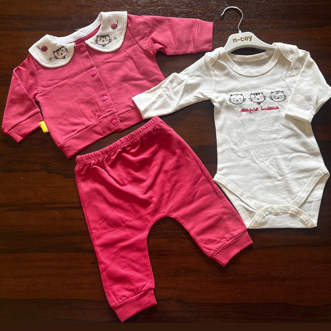Kitty 3 pieces set